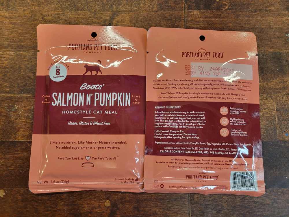 Boots’ Salmon N’ Pumpkin Homestyle Cat Meal 1