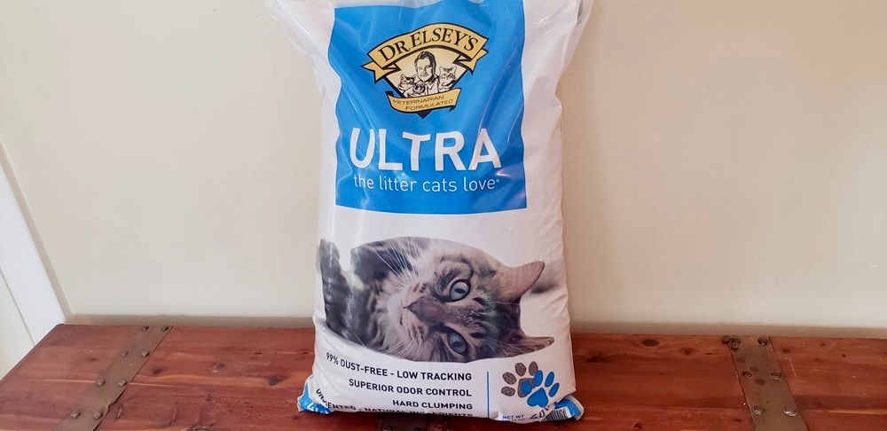 Dr. Elsey’s Ultra Unscented Clumping Clay Cat Litter