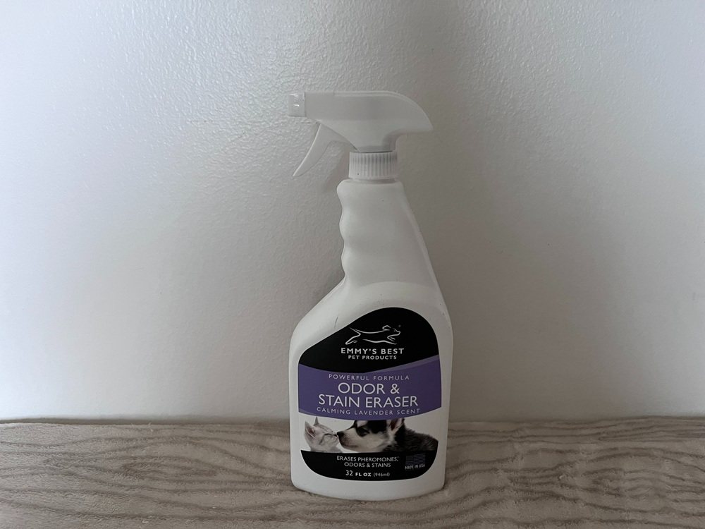 Emmy’s Best Pet Products Enzyme-Based Pet Odor and Stain Eraser