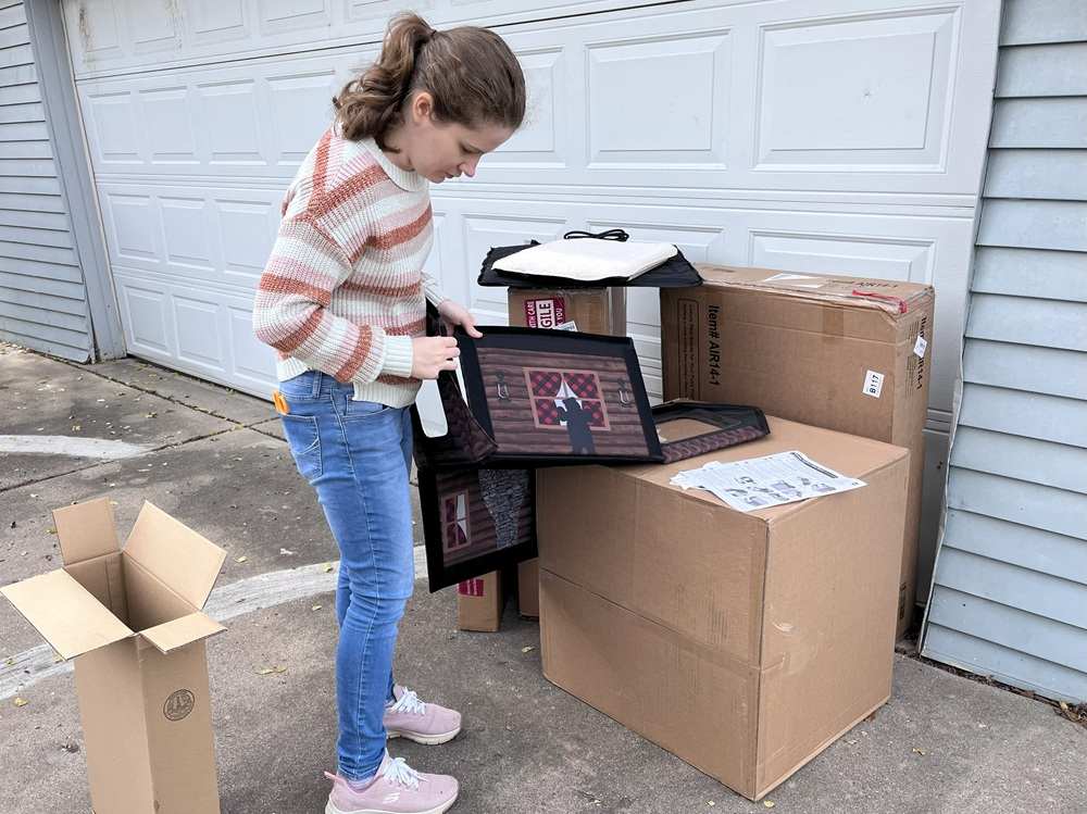 K&H Pet Products Outdoor Heated Kitty House