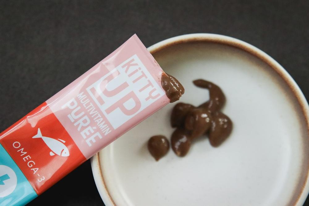 Kitty Up Real Tuna Puree Lickable Cat Treats