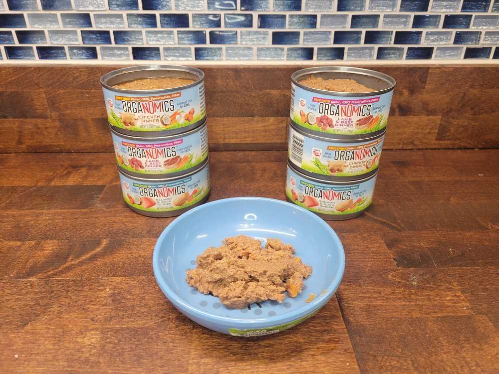 OrgaNOMics Cat Food